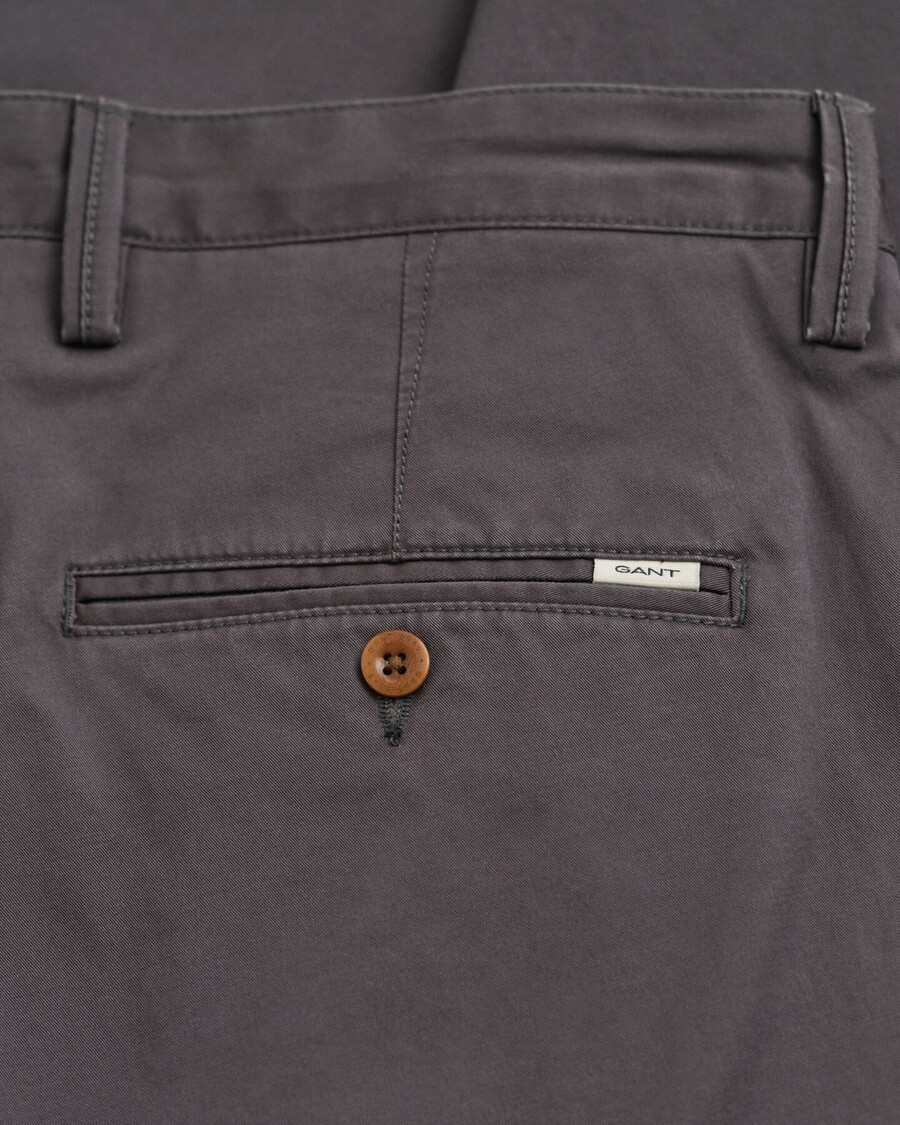 pantalones chinos de sarga de corte entallado - antracita
