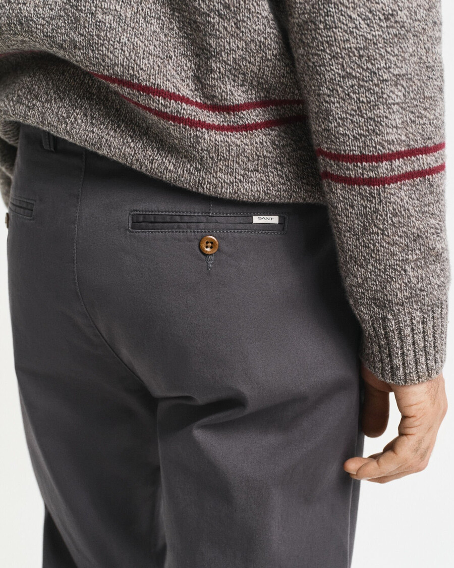 chinos de sarga de corte regular - antracita