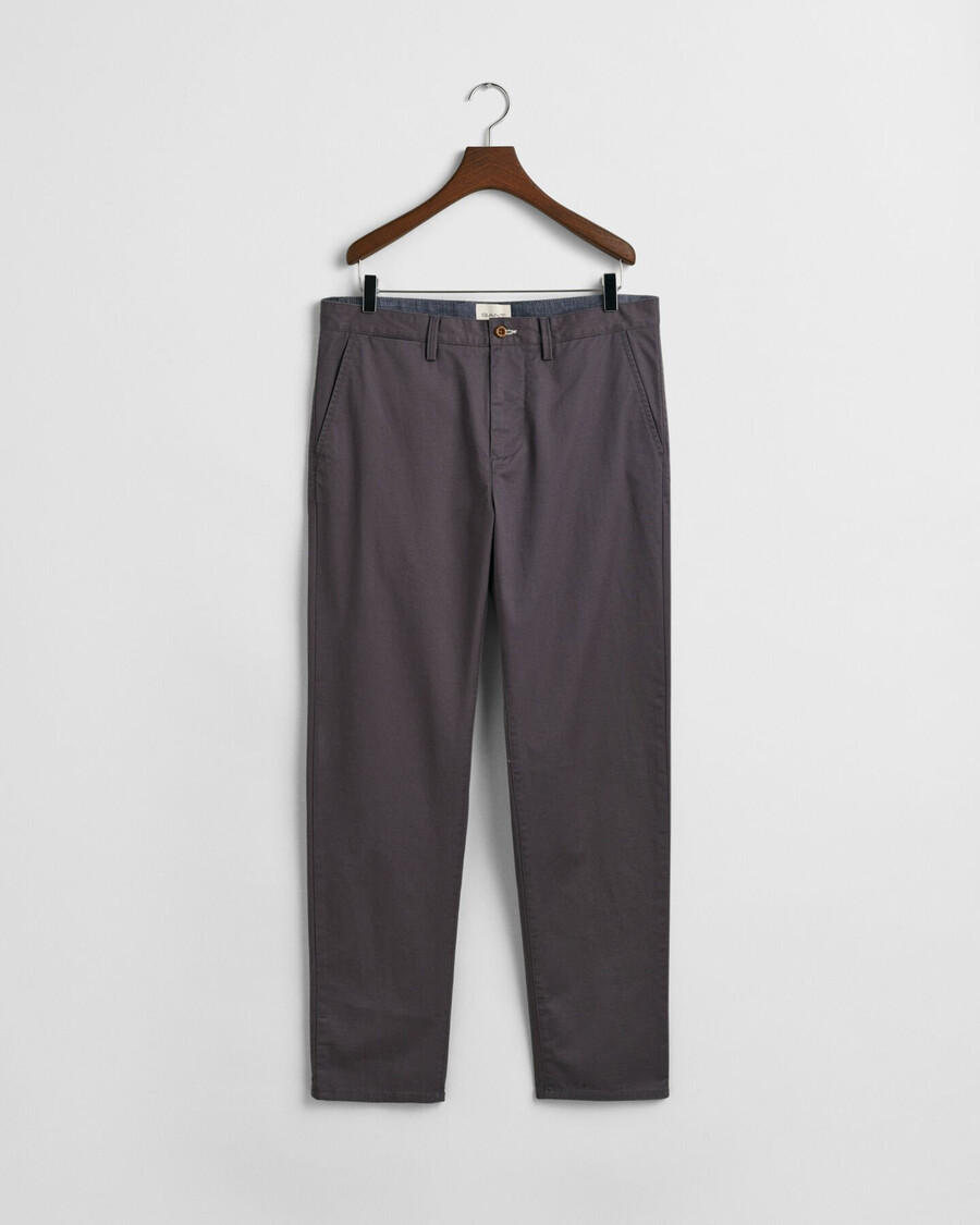 chinos de sarga de corte regular - antracita