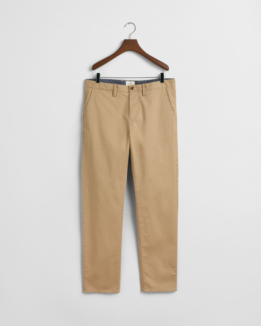 pantalones chinos de sarga de corte regular - caqui oscuro