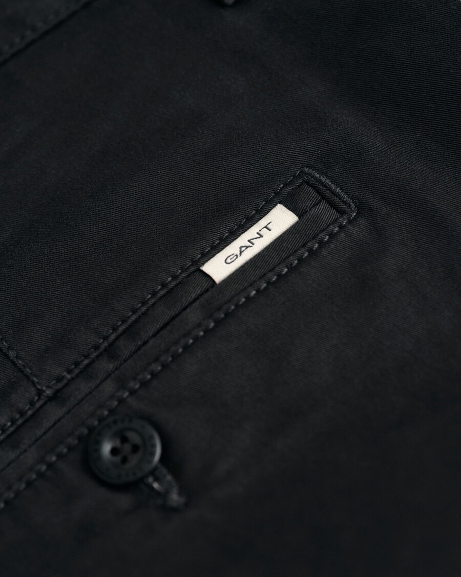 pantalones chinos de sarga de corte regular - negro