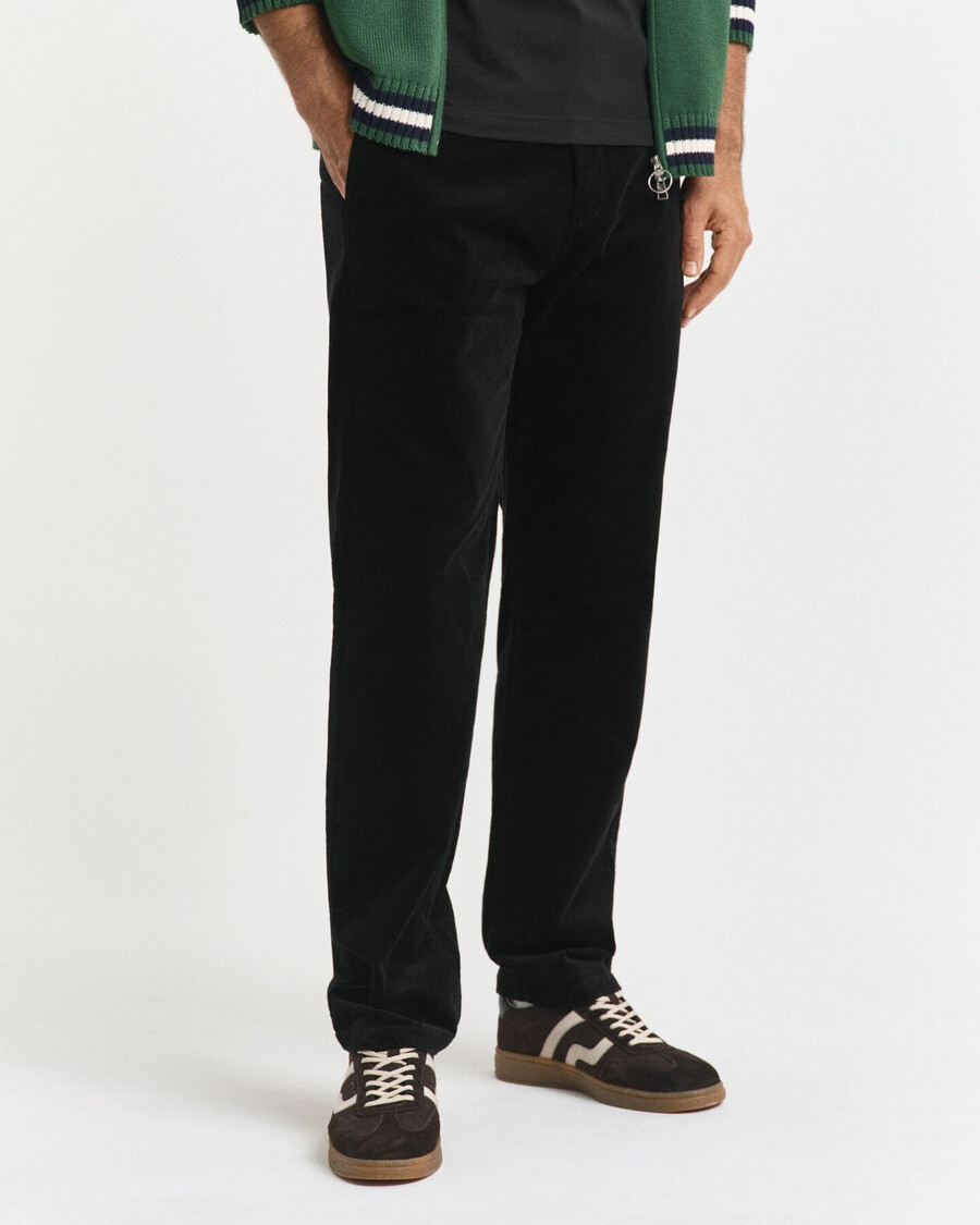 pantalones chinos de pana de corte regular - negro