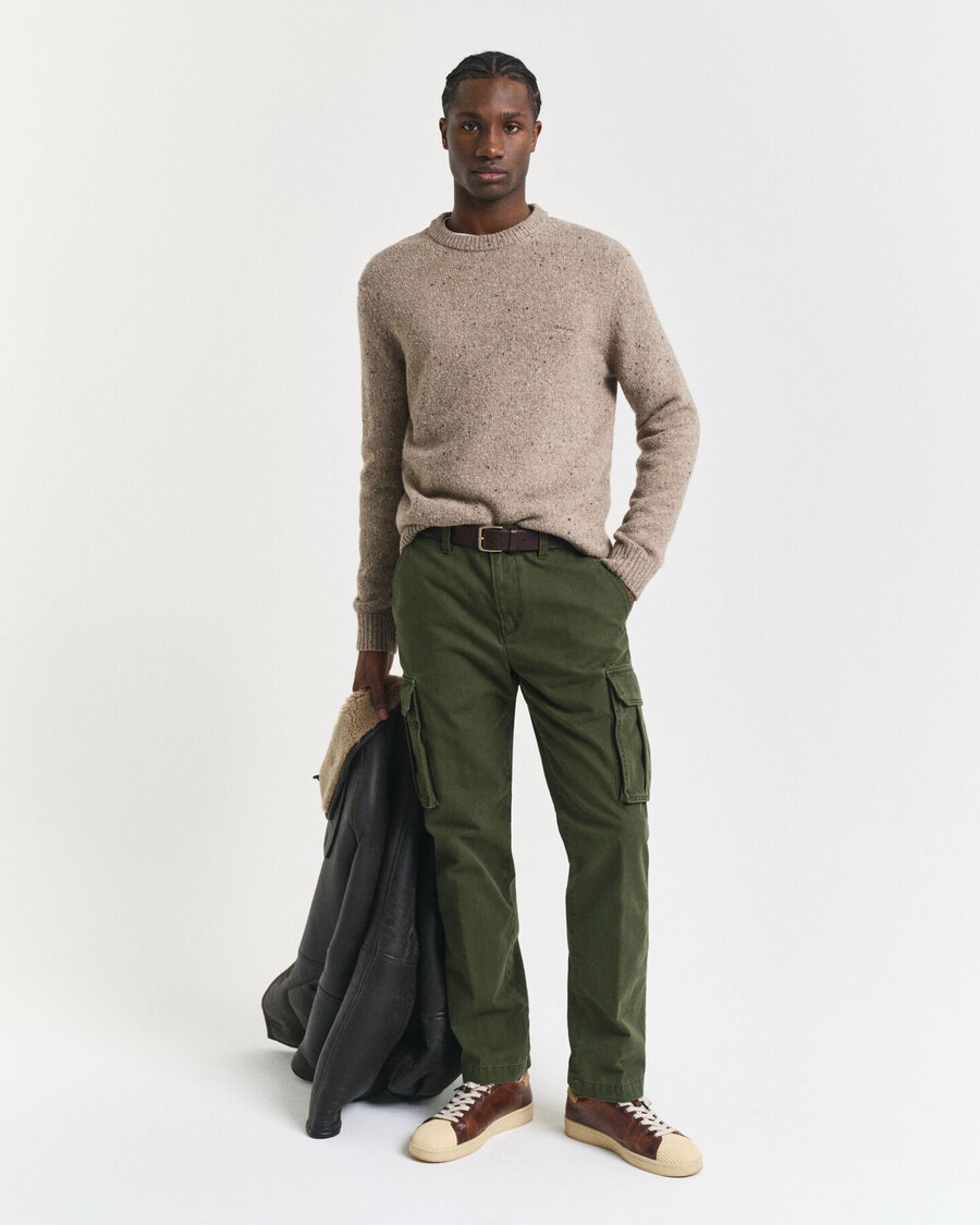 pantalones cargo de sarga de algodón de corte regular - verde campestre