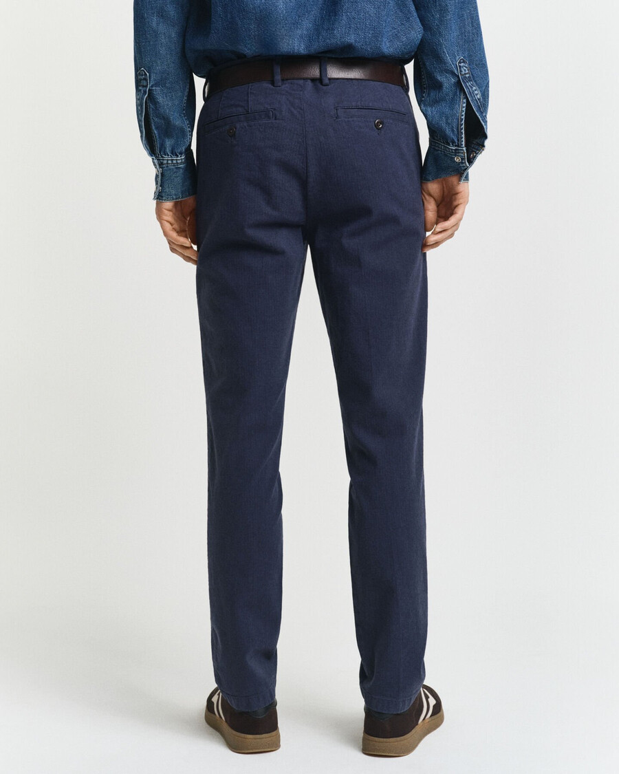 pantalones de algodón de espiga de corte entallado - azul noche