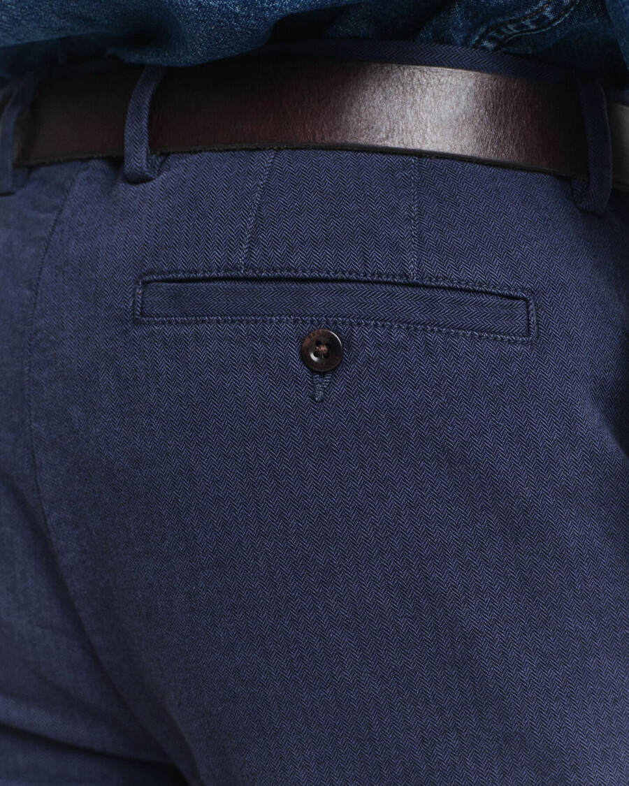 pantalones de algodón de espiga de corte entallado - azul noche