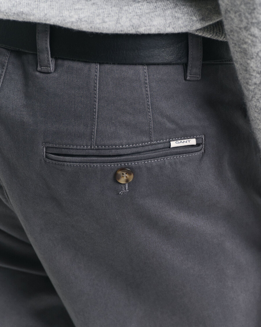 chinos súper cómodos de corte regular - antracita