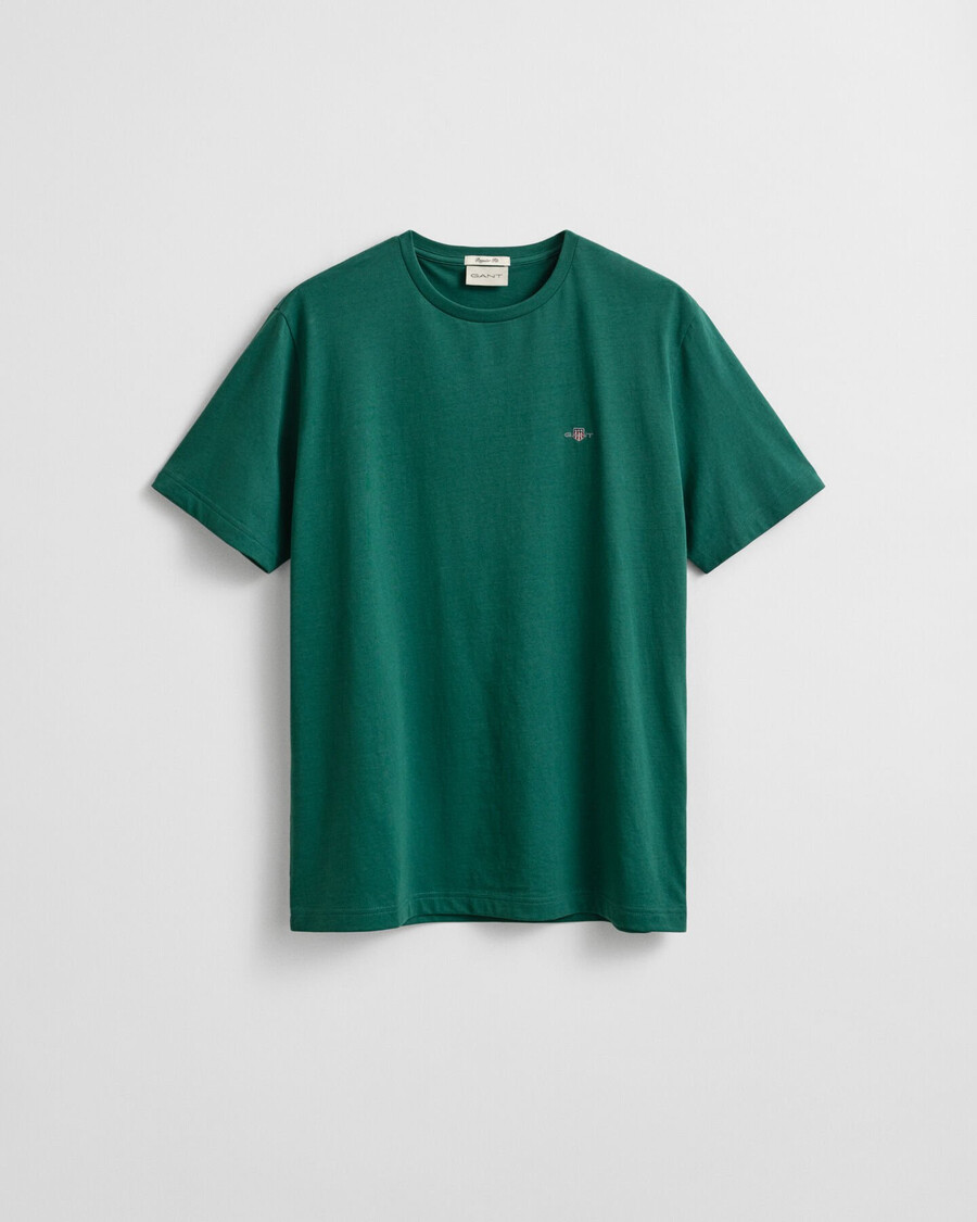 camiseta de corte regular con escudo - verde bosque intenso