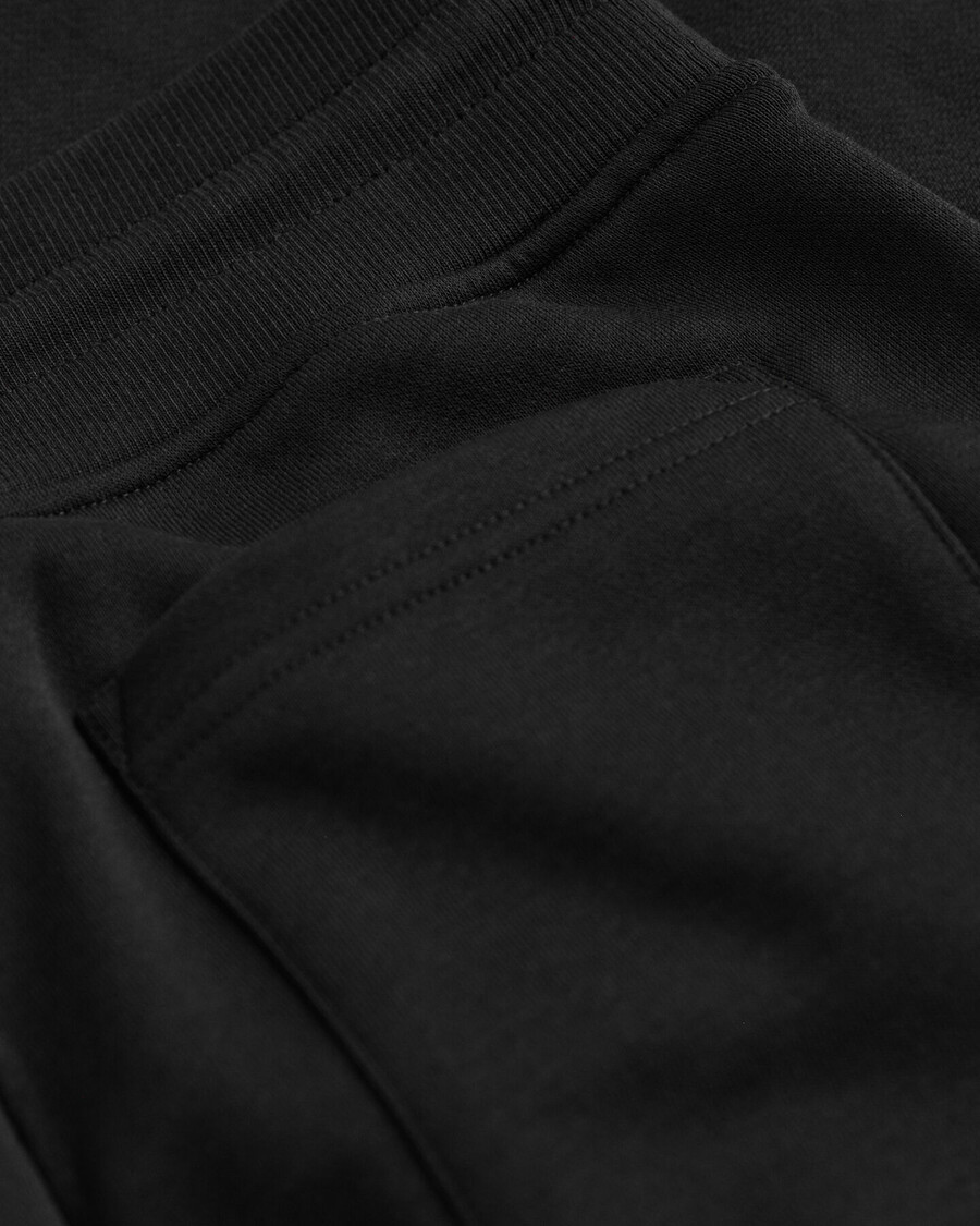 pantalones deportivos shield - negro