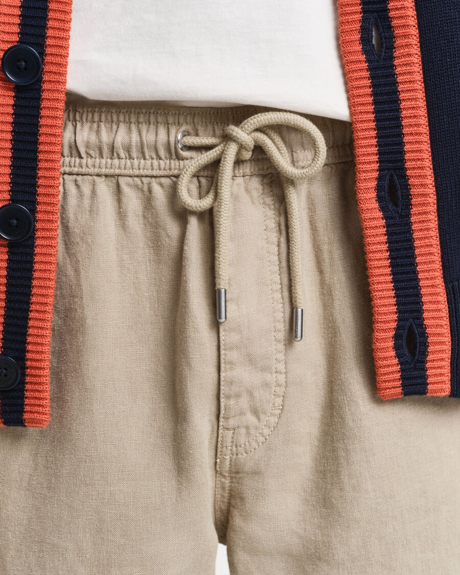 pantalones cortos cargo de lino de corte regular - beige hormigón