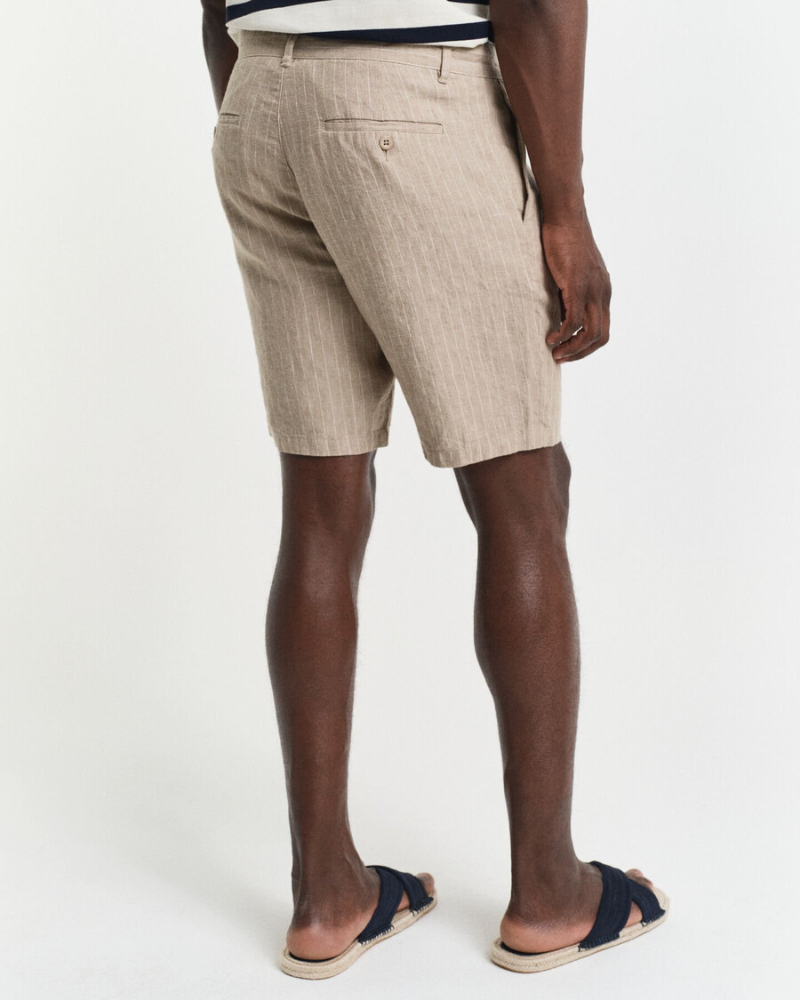 pantalones cortos de lino de corte regular con raya diplomática - beige hormigón