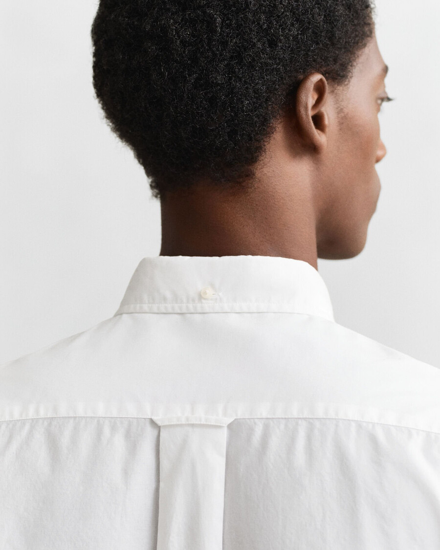 camisa clásica de popelina de corte regular - blanca