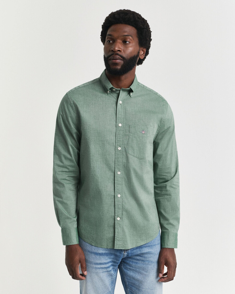 camisa clásica de popelina de corte regular - verde bosque