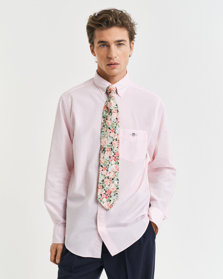camisa clásica de popelina de corte regular - rosa claro