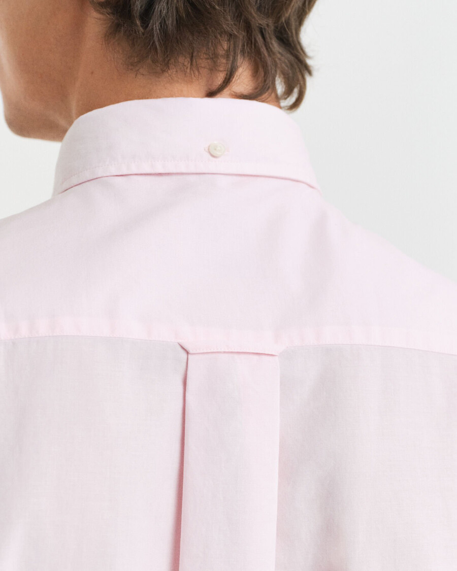 camisa clásica de popelina de corte regular - rosa claro