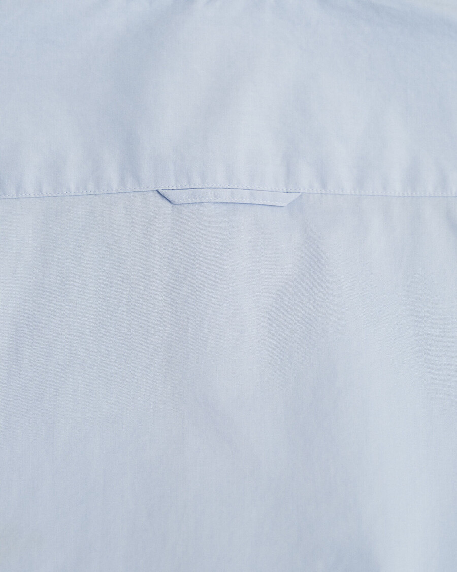 camisa clásica de popelina de corte entallado - azul claro