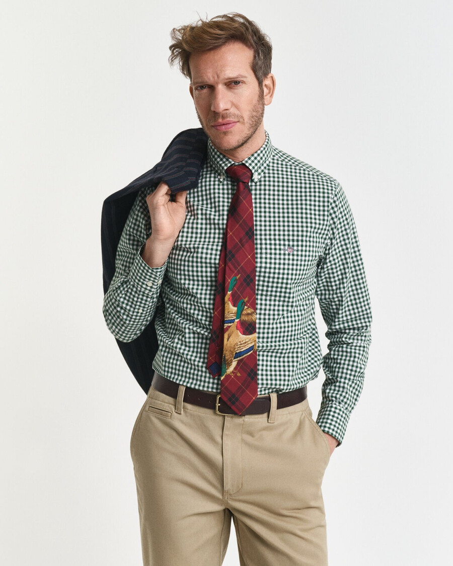 camisa clásica de popelina de cuadros vichy de corte regular - verde bosque