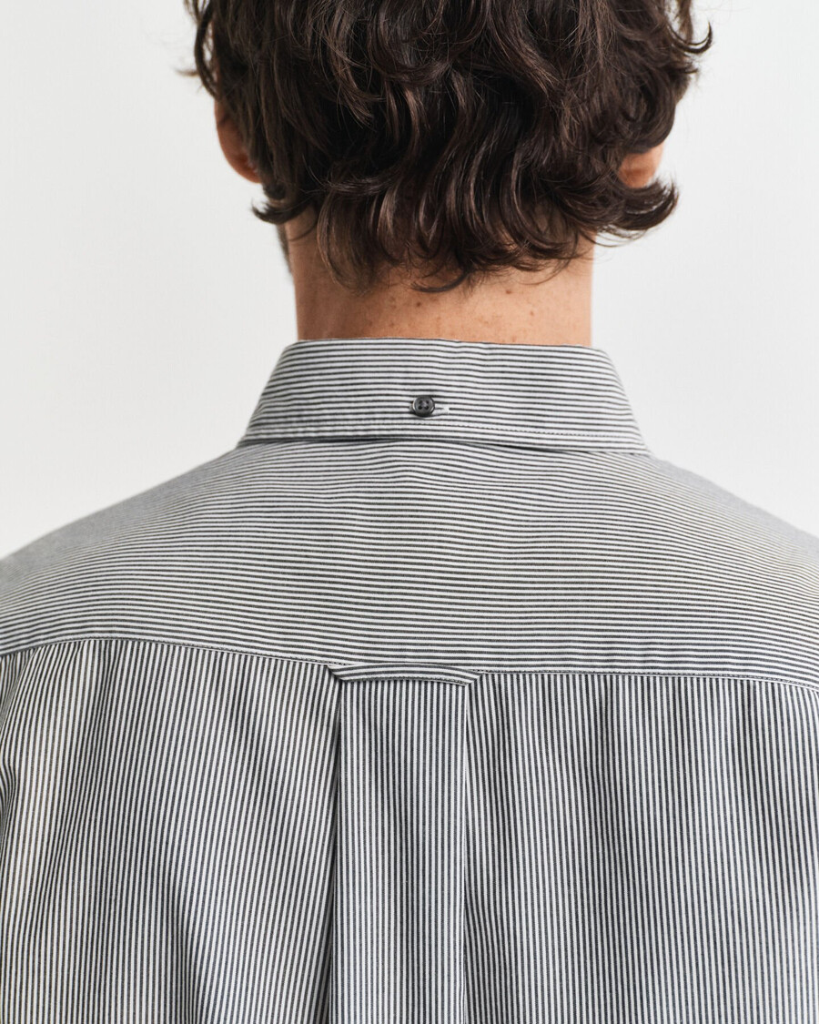 camisa clásica de popelina con rayas de banquero de corte regular - negra