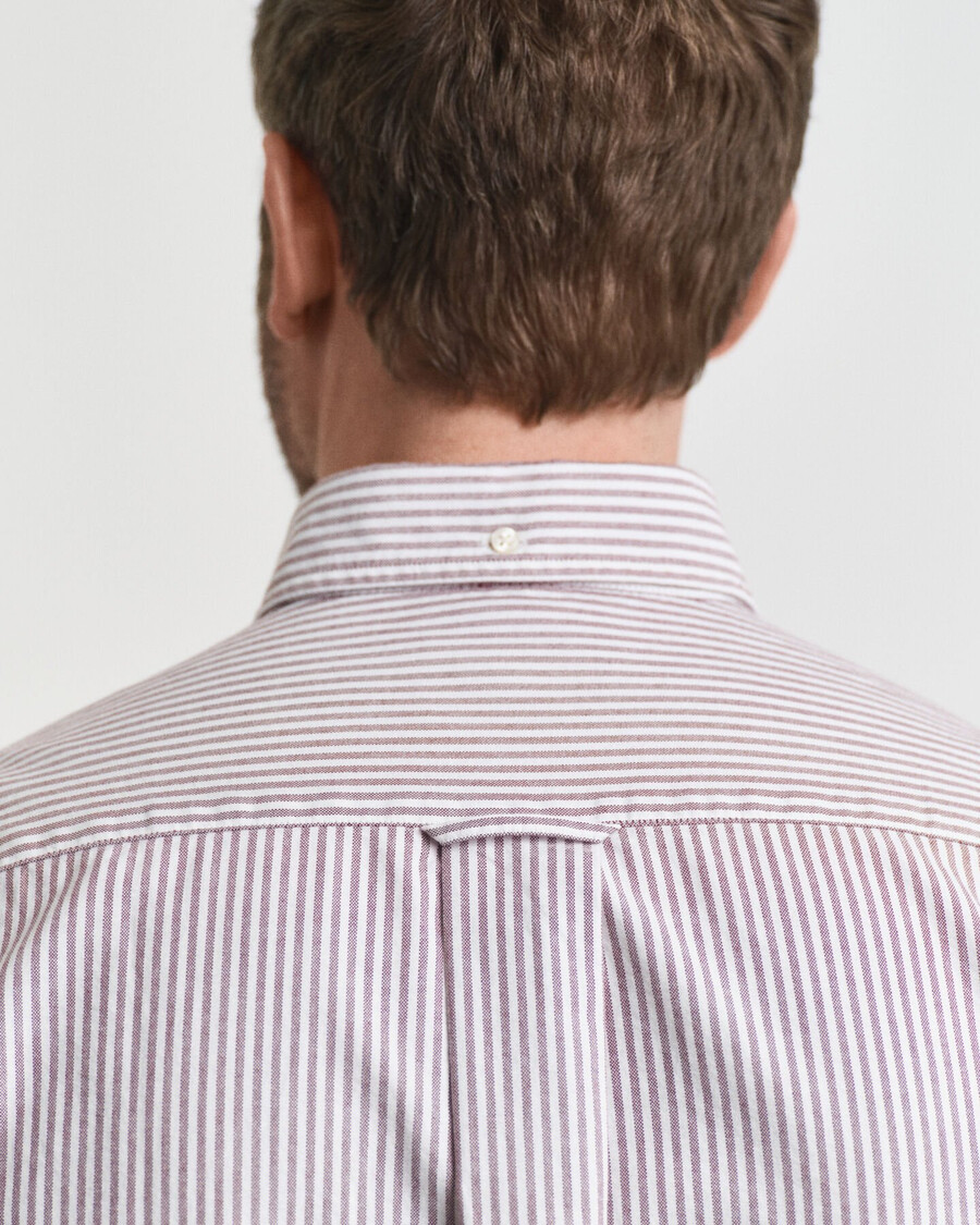 camisa oxford clásica de corte regular con rayas de banquero - rojo abultado