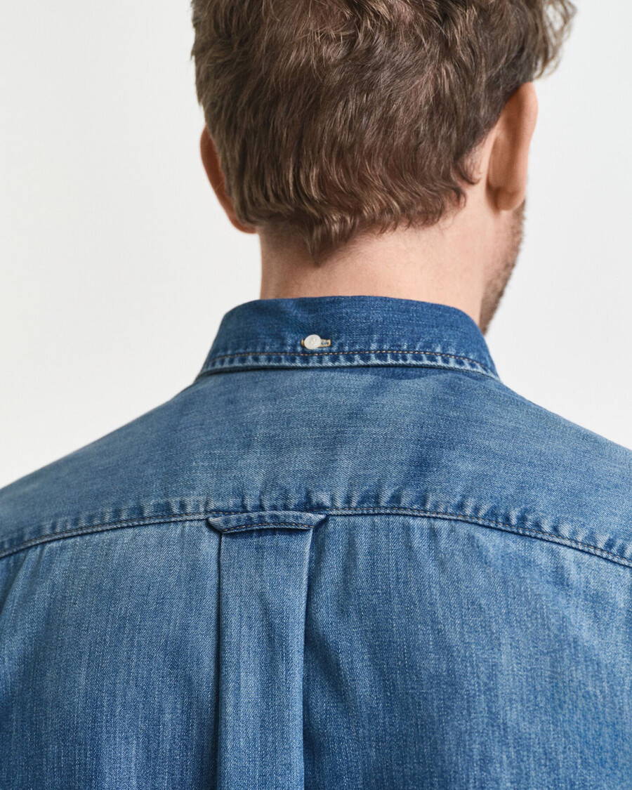 camisa vaquera de corte regular - azul medio desgastado