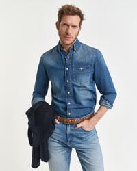 camisa vaquera de corte regular - azul medio desgastado
