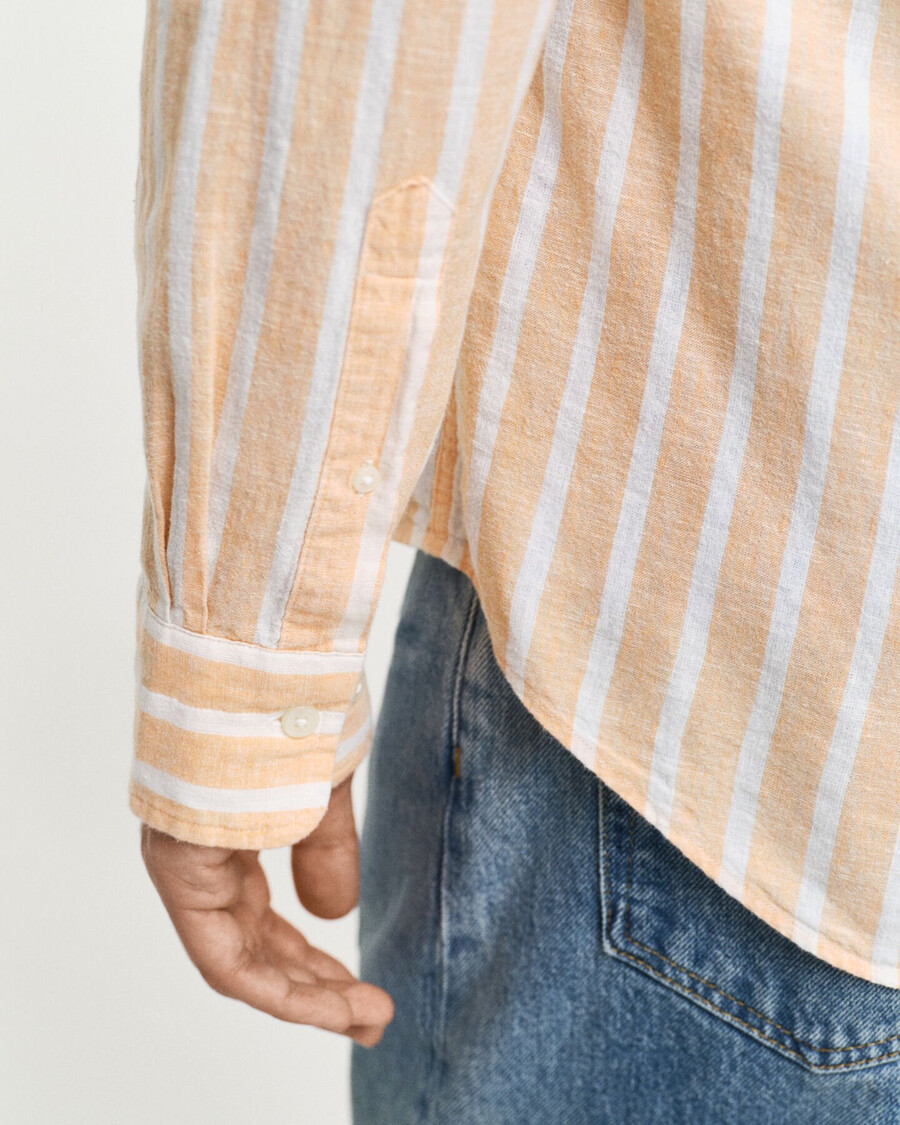 camisa de lino y algodón a rayas de corte regular - naranja melocotón
