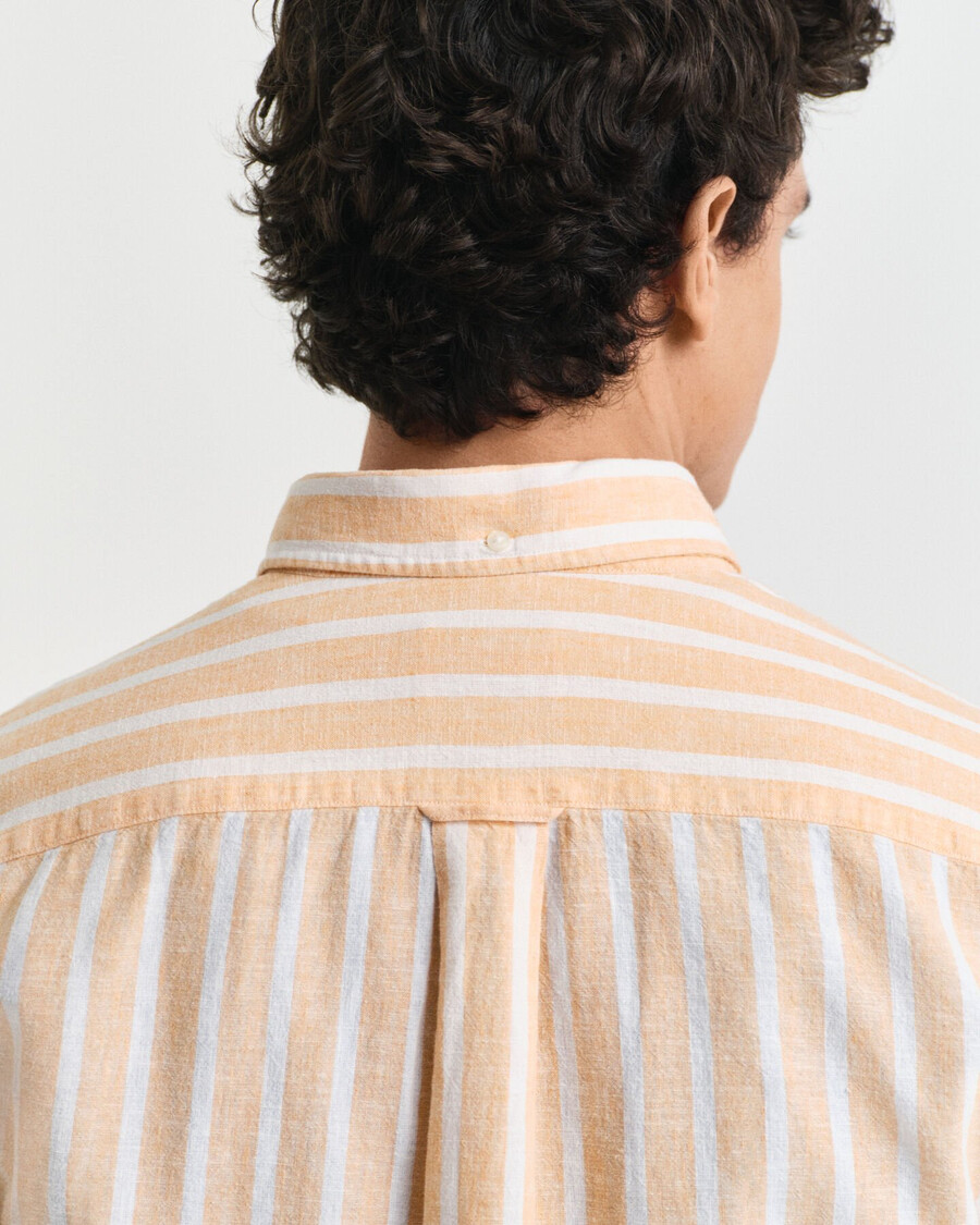 camisa de lino y algodón a rayas de corte regular - naranja melocotón