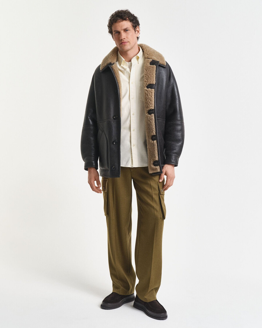 camisa de sarga de corte regular - crema