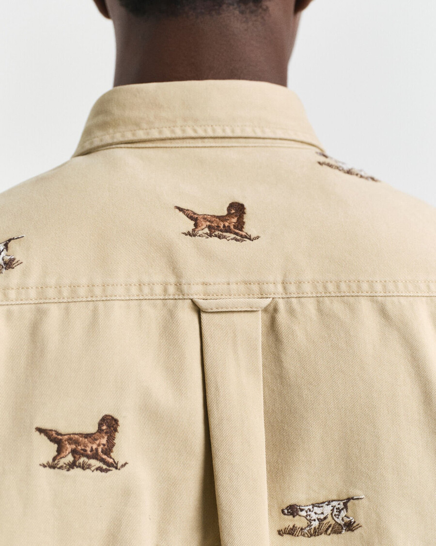 camisa de sarga bordada de corte relajado - beige roble