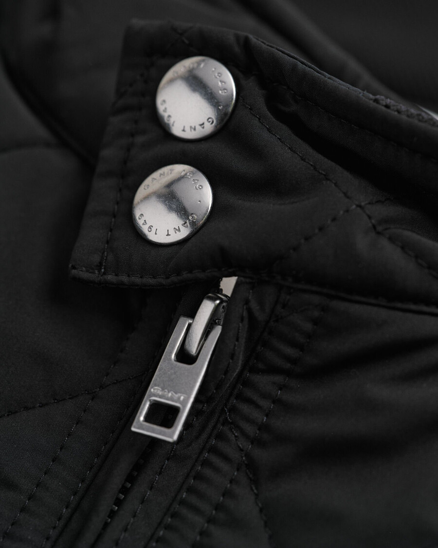 chaqueta cortavientos acolchada - negra
