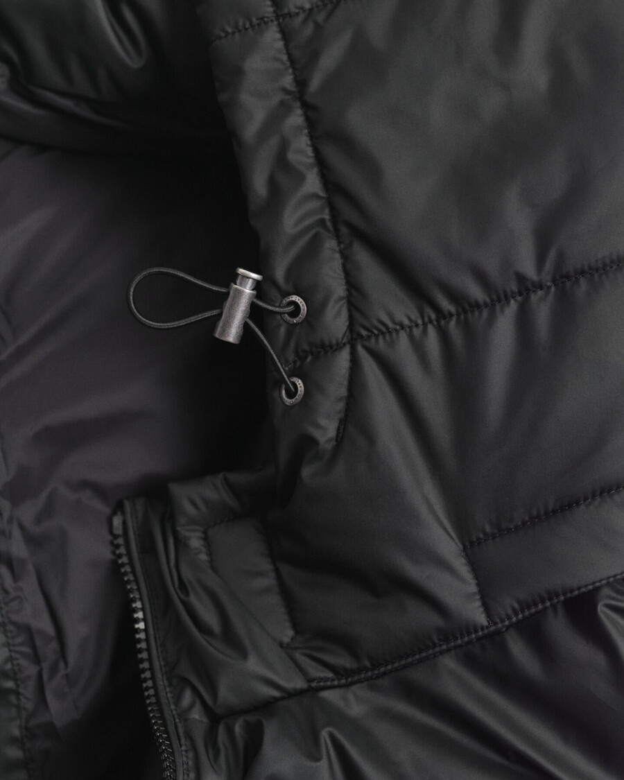 chaqueta active cloud - negra