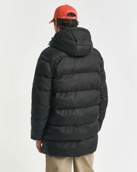 chaqueta active cloud de longitud media - negra