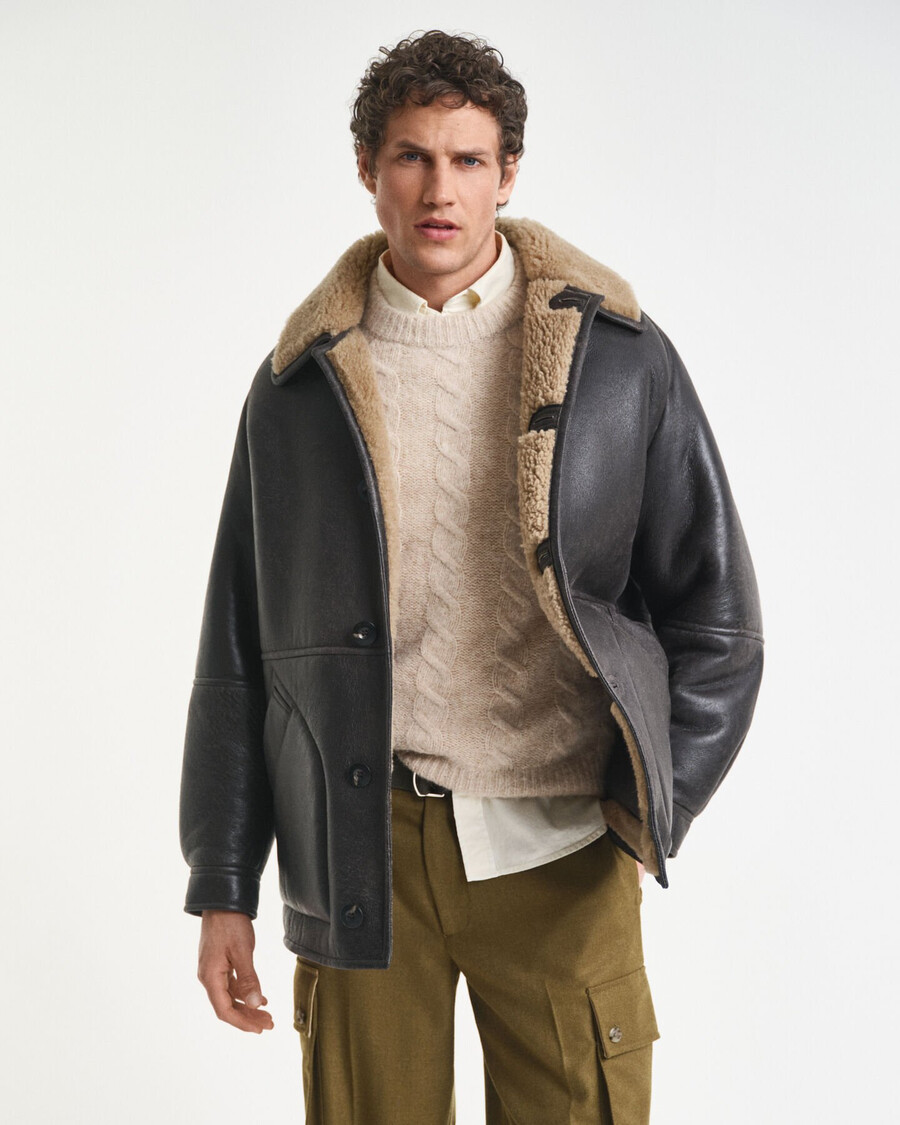 chaqueta de piel de oveja desgastada - marrón oscuro
