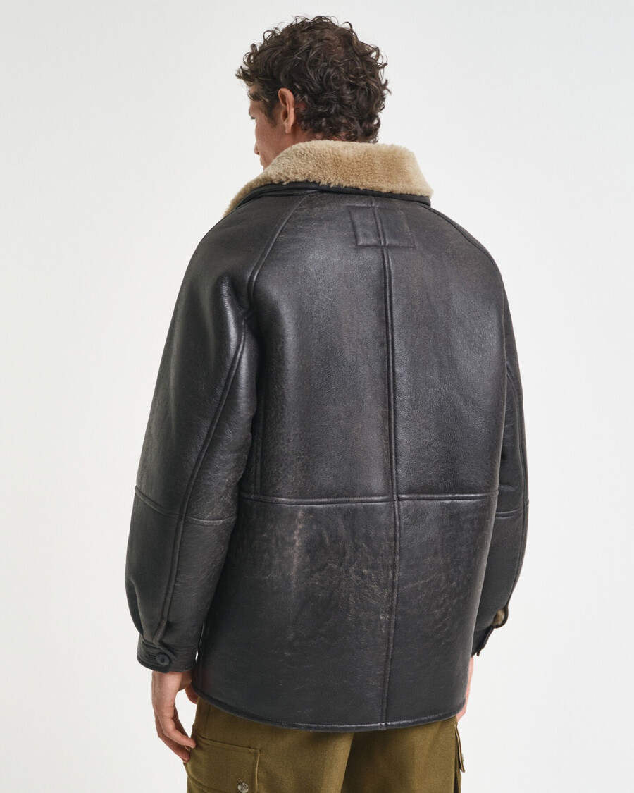 chaqueta de piel de oveja desgastada - marrón oscuro