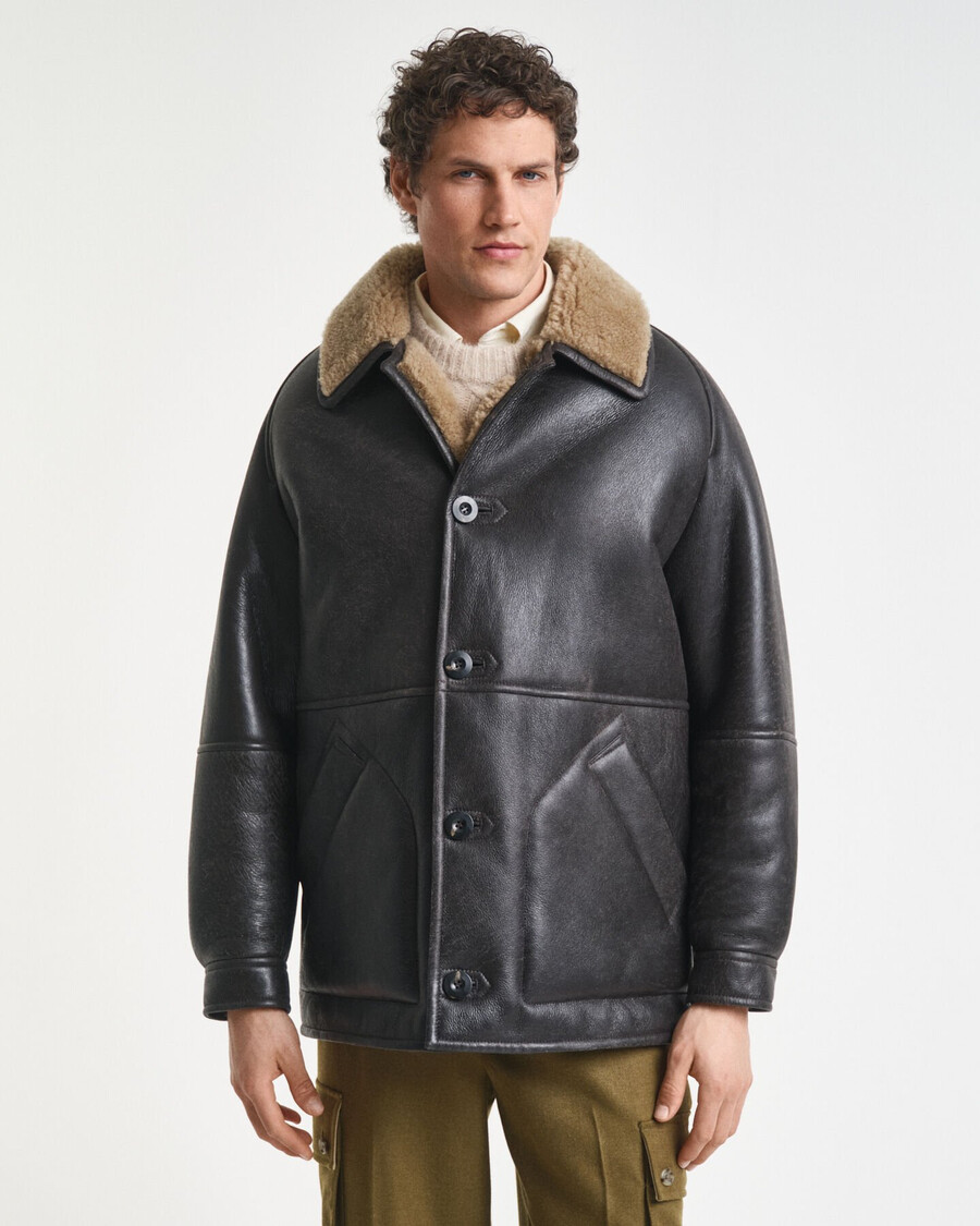 chaqueta de piel de oveja desgastada - marrón oscuro