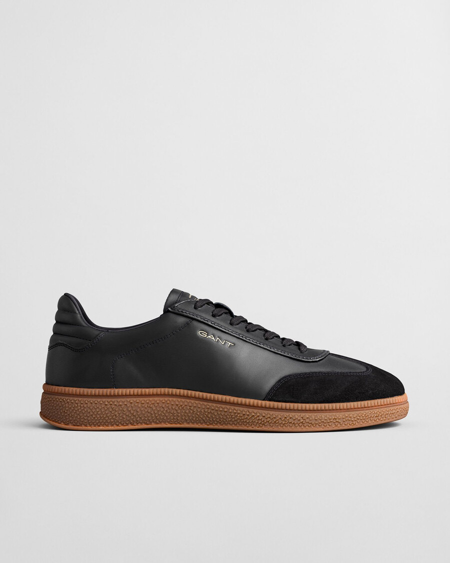 zapatillas de cuero cuzmo - negras