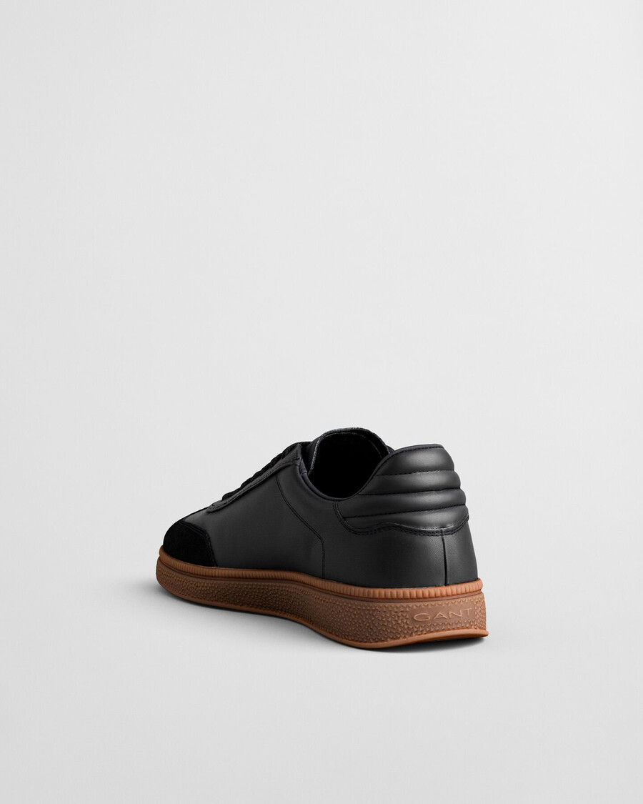 zapatillas de cuero cuzmo - negras