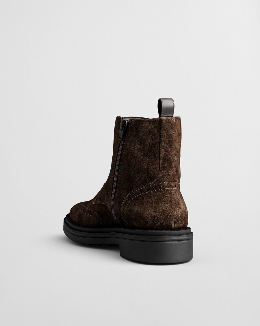 botas con cordones y tacón brogue de ante boggar - marrón oscuro