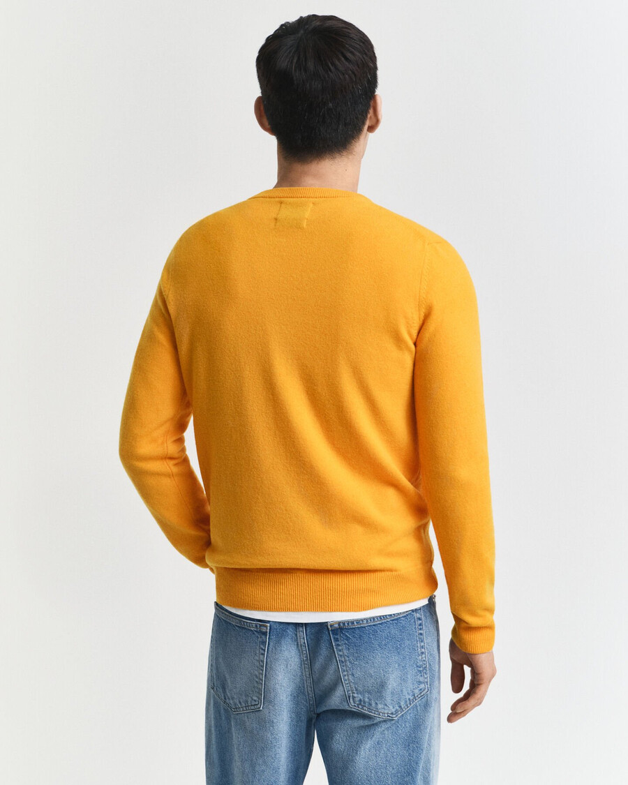 suéter de cuello redondo de lana de cordero superfina - liquen amarillo