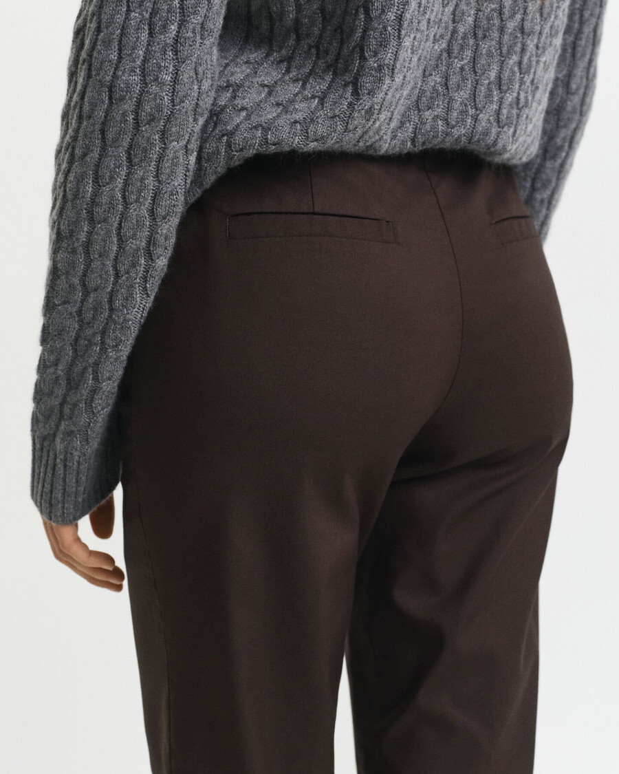pantalones ajustados - marrón oscuro
