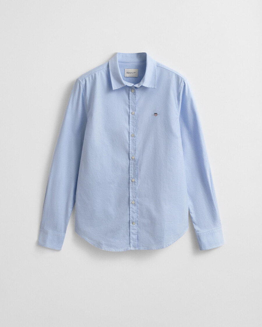 camisa oxford elástica de corte entallado - azul claro