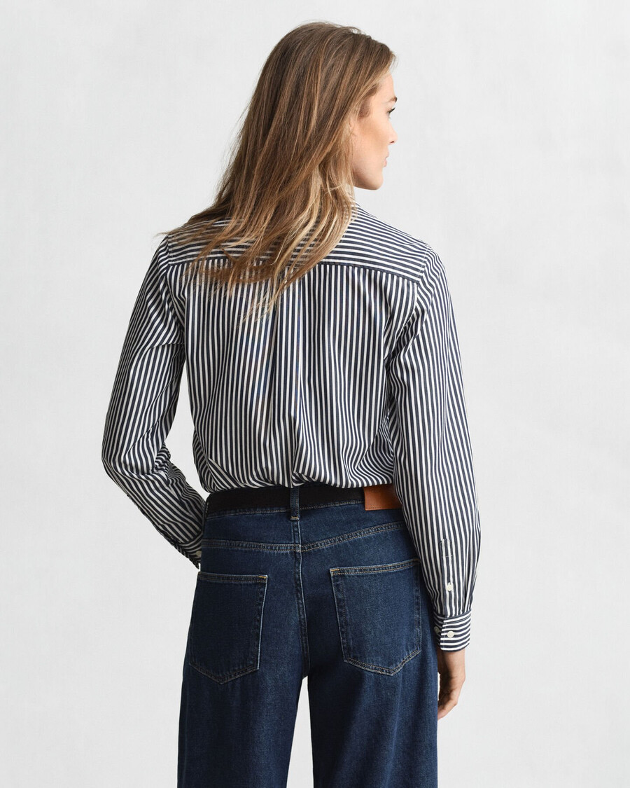 camisa clásica de popelina a rayas de corte regular - azul clásico