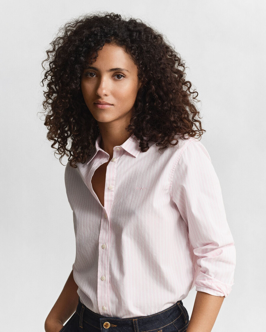 camisa clásica de popelina a rayas de corte regular - rosa claro