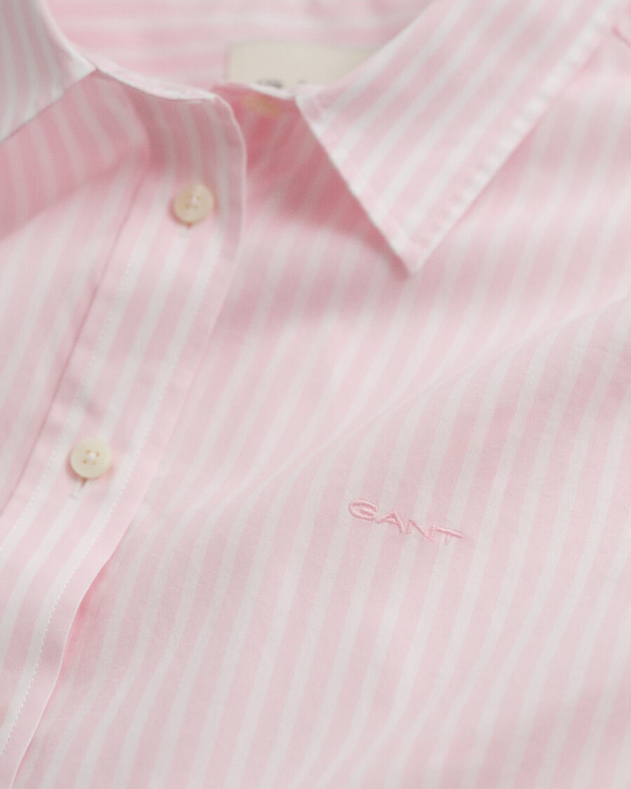 camisa clásica de popelina a rayas de corte regular - rosa claro