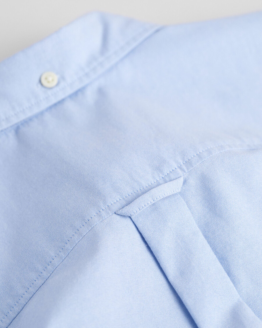 camisa oxford clásica de corte regular - azul claro