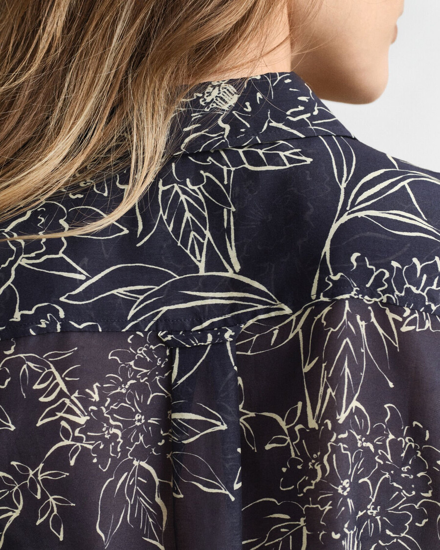camisa de algodón y seda con estampado floral de corte regular - azul noche