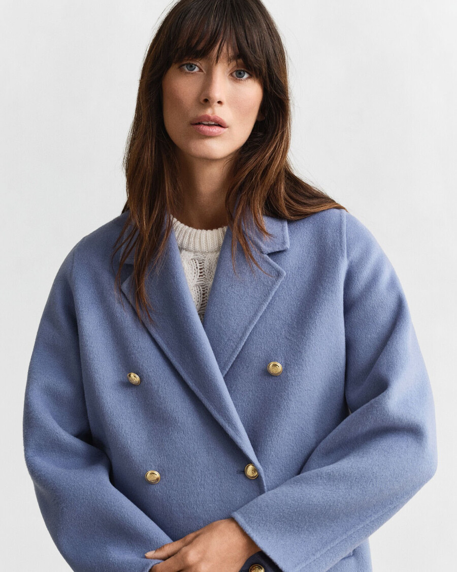 abrigo estilo guisante con detalles cosidos a mano - denim descolorido