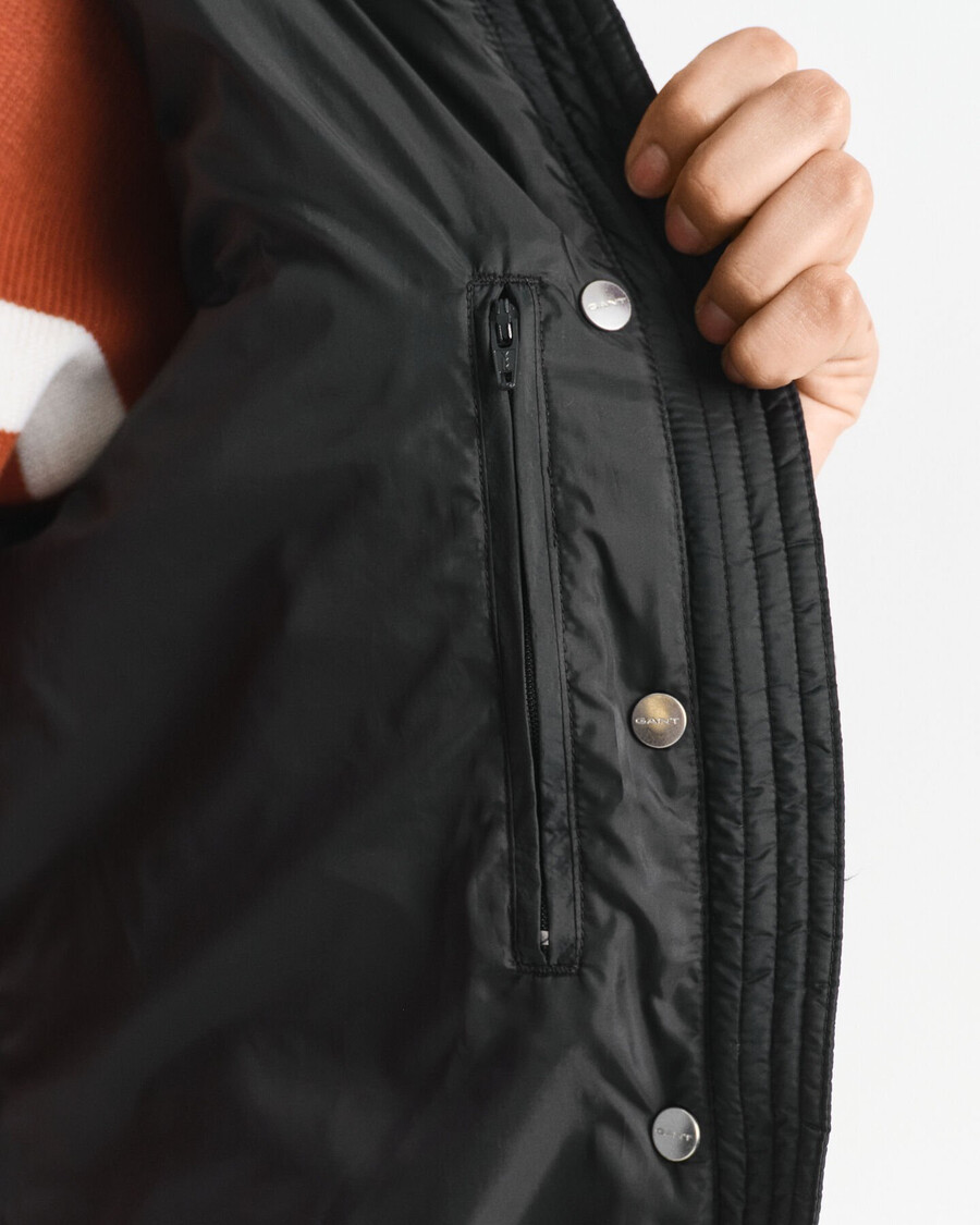 chaqueta ligera de plumas - negra