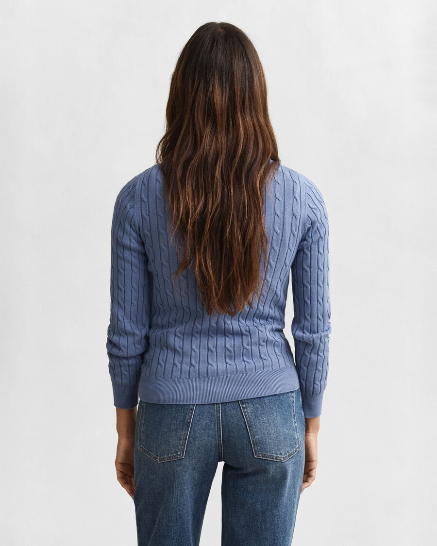 suéter de cuello redondo de punto trenzado de algodón elástico - denim descolorido
