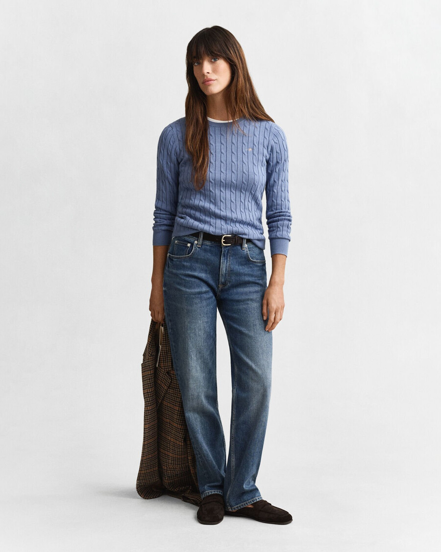 suéter de cuello redondo de punto trenzado de algodón elástico - denim descolorido