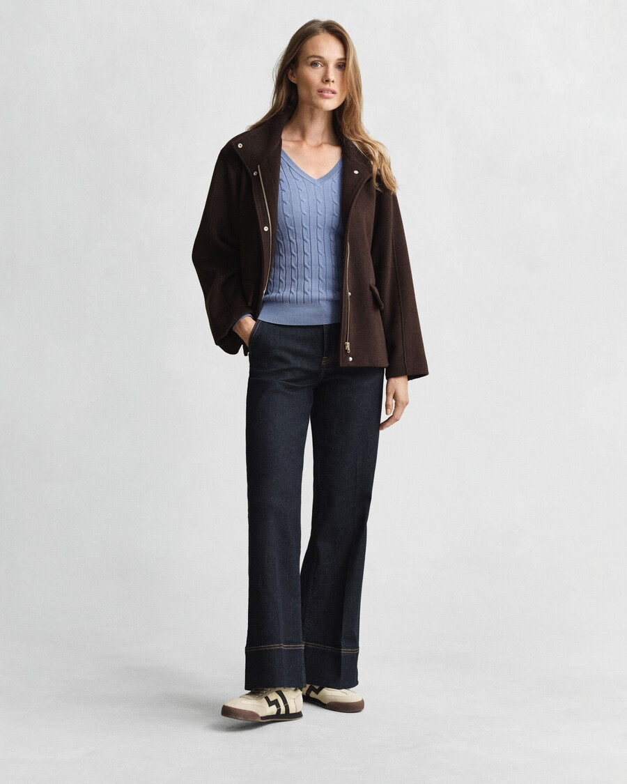 suéter de cuello en v de punto trenzado de algodón elástico - denim descolorido